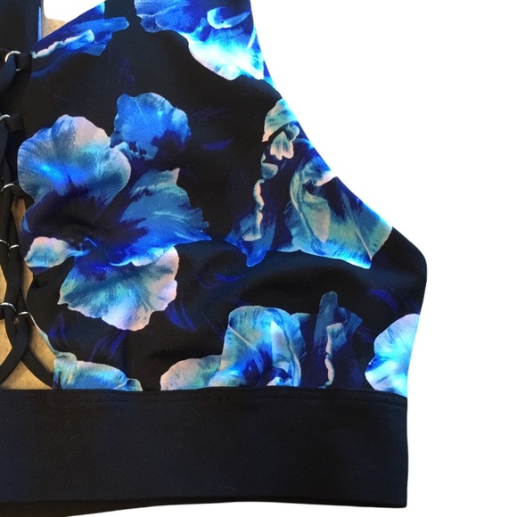 PINK Victoria’s Secret Floral Tie Up Keyhole Bikini Top Medium - Picture 2 of 7